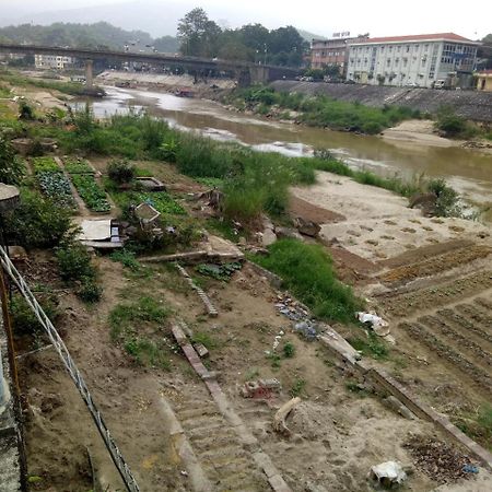 Dream Hostel Ha Giang Esterno foto